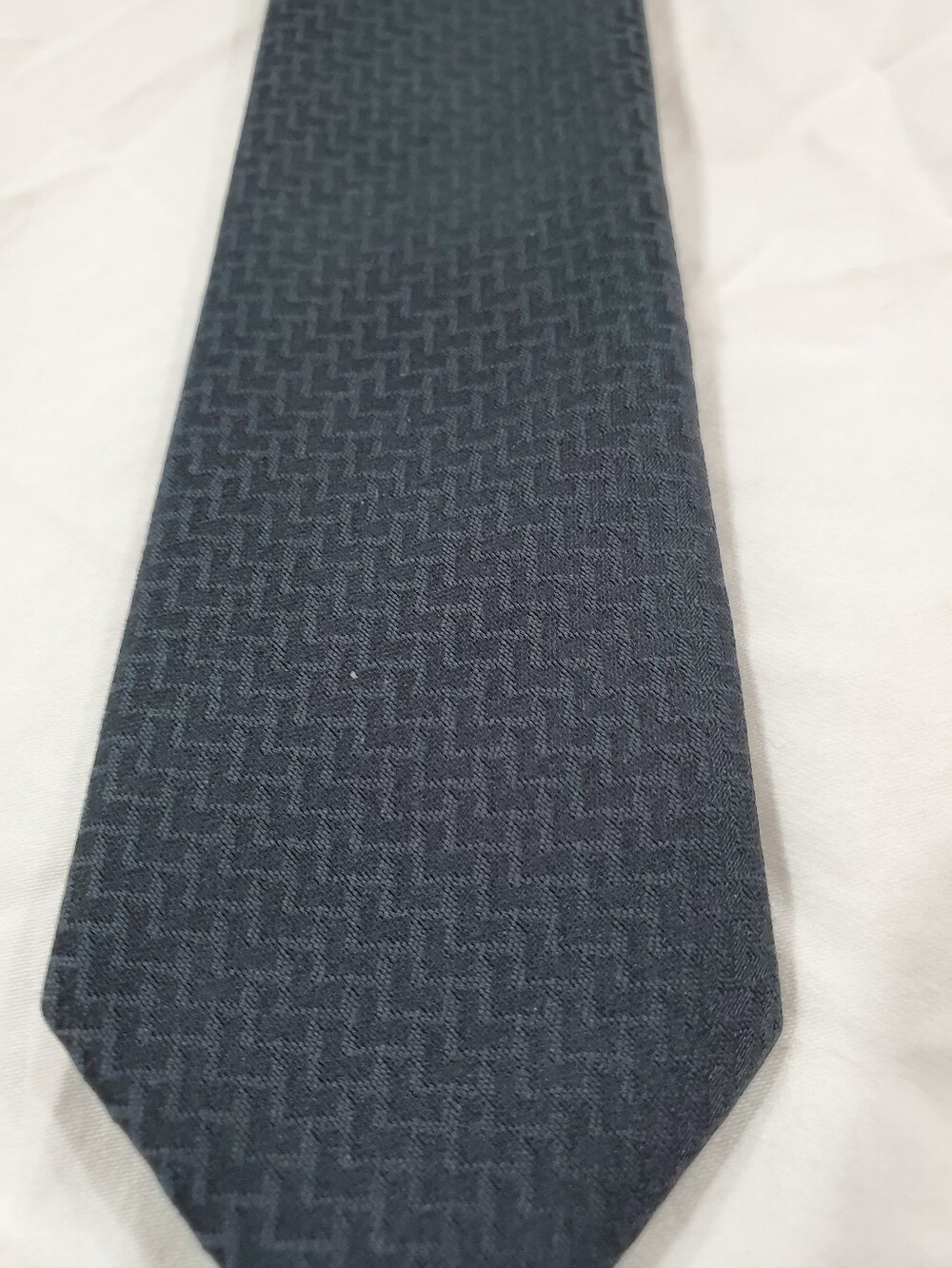 D&G Dolce & Gabbana Black Geometric Textual Pattern Tie Italy